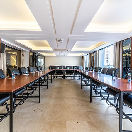 One Hotel Καζαμπλάνκα Εξωτερικό φωτογραφία The meeting room of the African Union